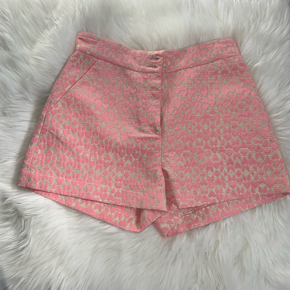 NWT Bonpoint Elenay Pink and Gold Shorts in size small.